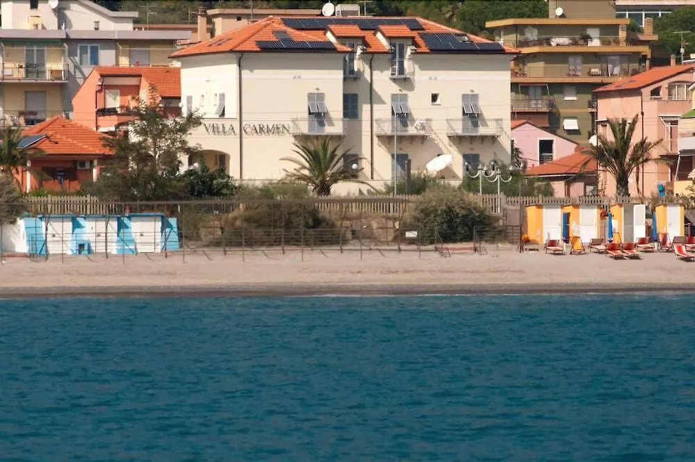 Residence Villa Carmen Fronte Mare A 50 Mt Pietra Ligure Aparthotel
