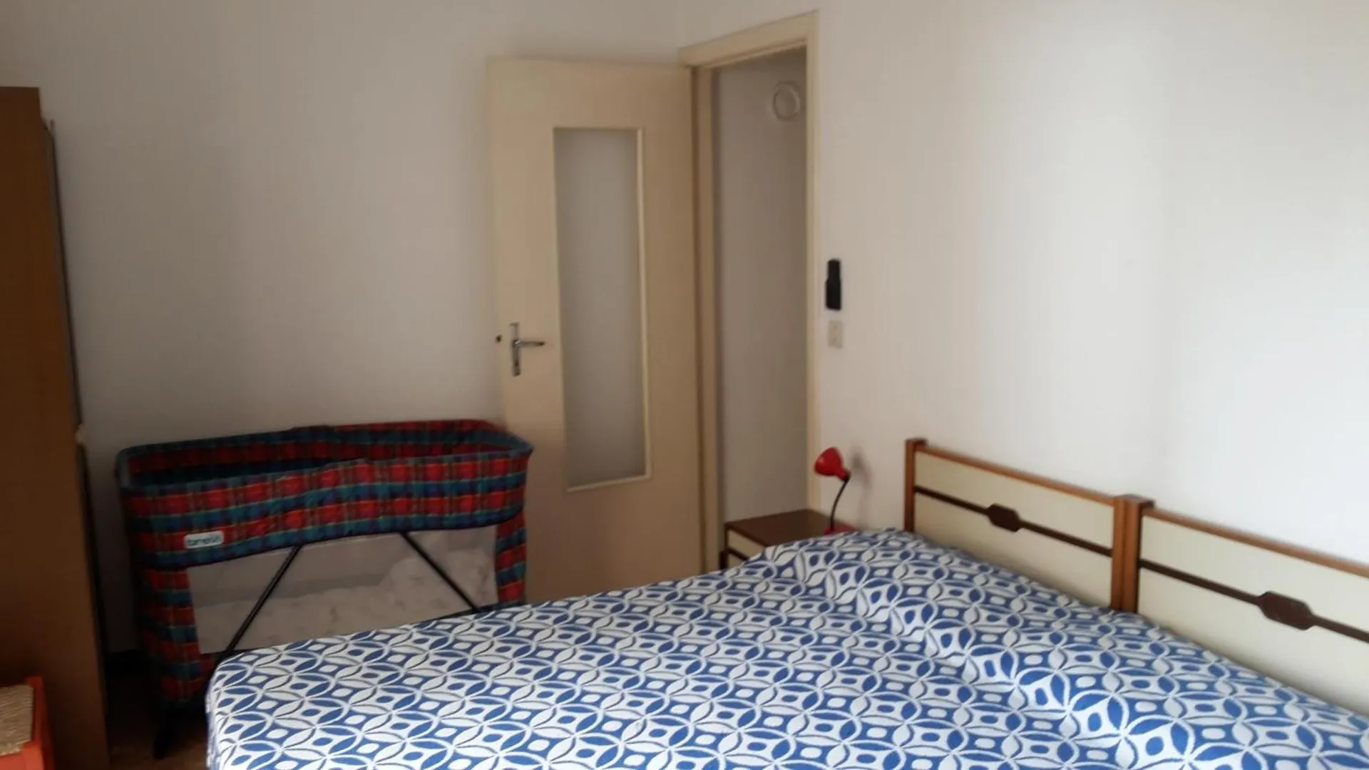 *** Aparthotel Residence Villa Carmen Fronte Mare A 50 Mt Pietra Ligure Italië