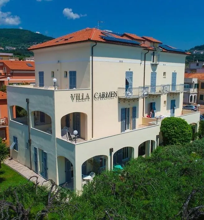 Residence Villa Carmen Fronte Mare A 50 Mt Pietra Ligure Aparthotel