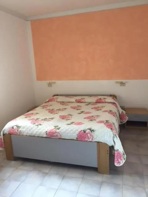 Residence Villa Carmen Fronte Mare A 50 Mt Pietra Ligure 3*,  Italië