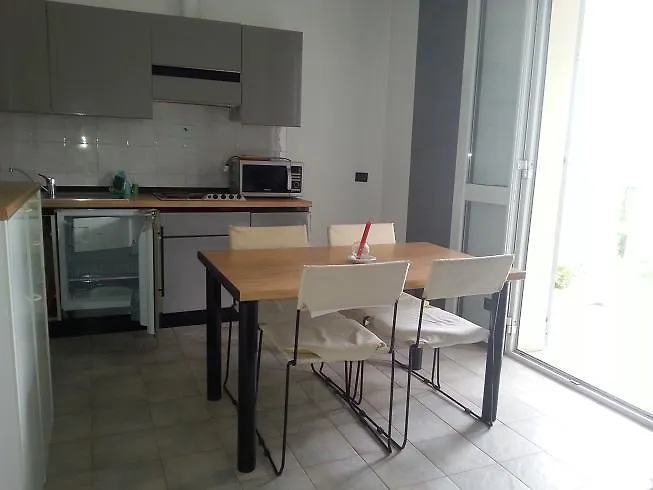 Residence Villa Carmen Fronte Mare A 50 Mt Pietra Ligure 3*,  Italy
