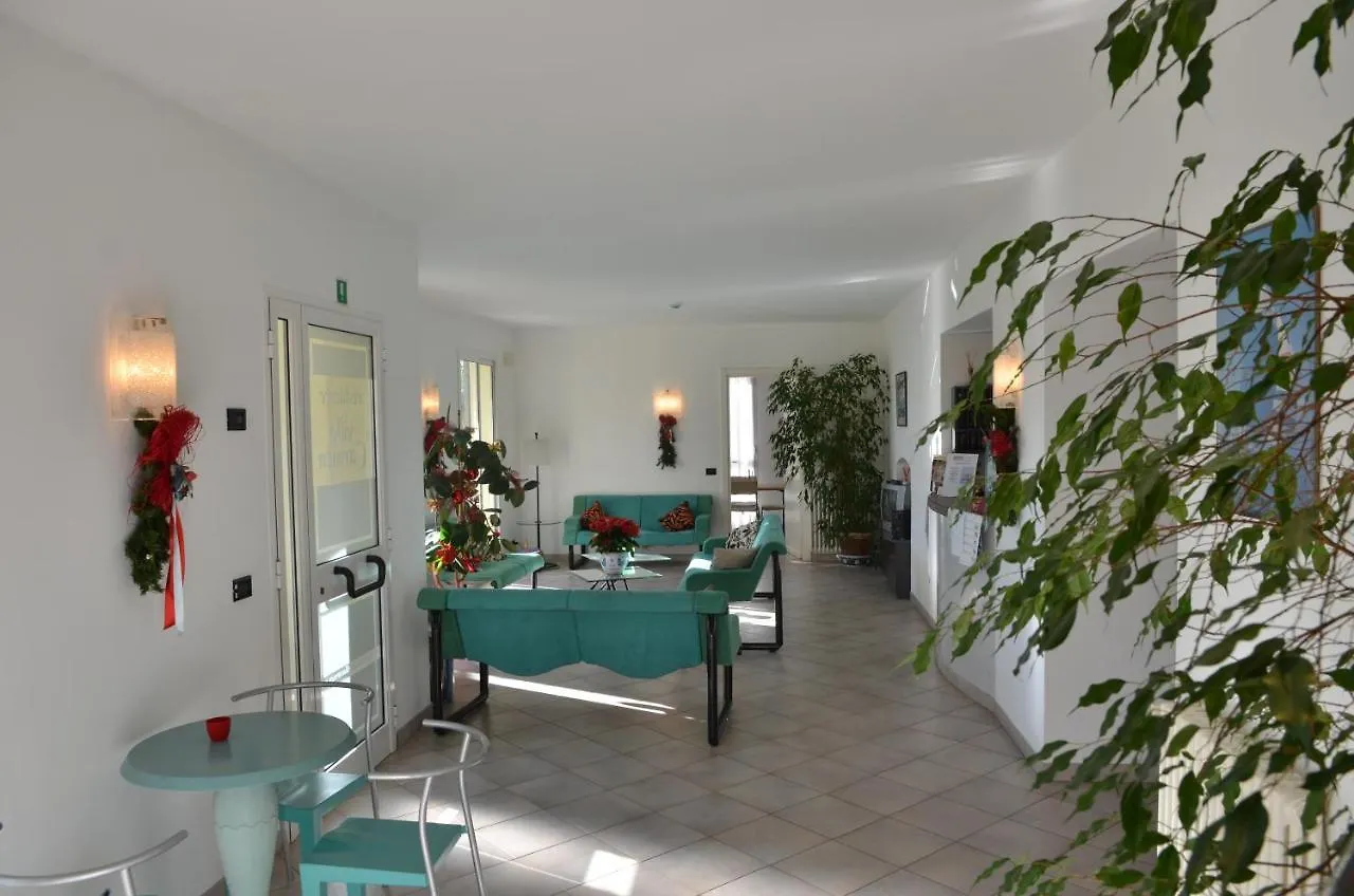 Residence Villa Carmen Fronte Mare A 50 Mt Pietra Ligure Aparthotel